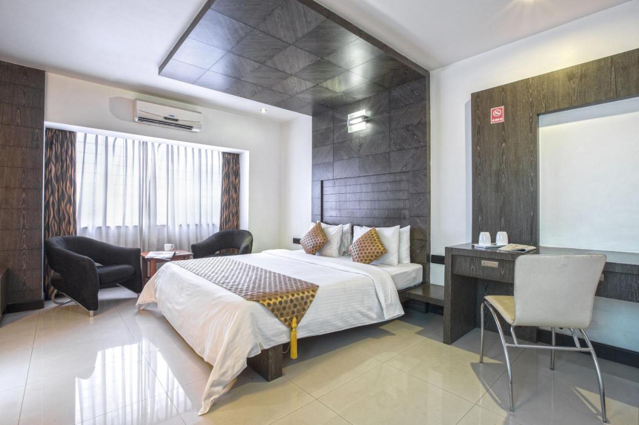 Hotel The Castello Residency Coimbatore Exterior foto